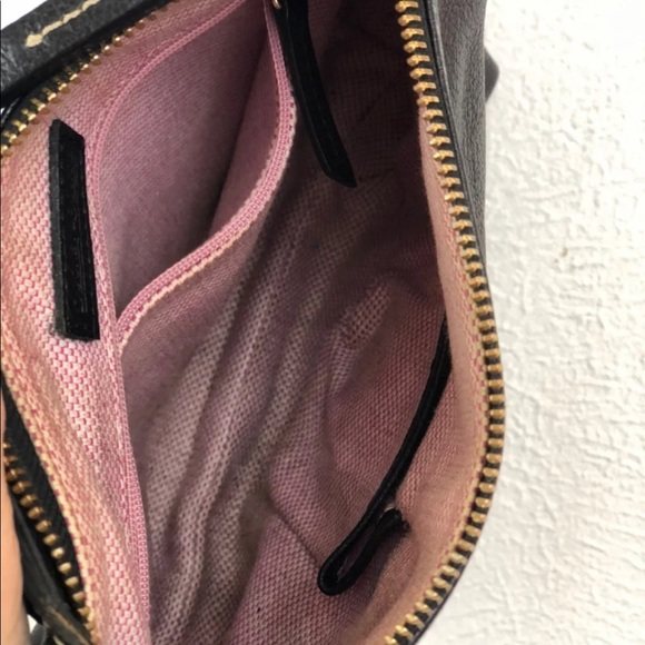 ♦️SOLD♦️Dooney & Bourke small hang bag - Picture 7 of 8